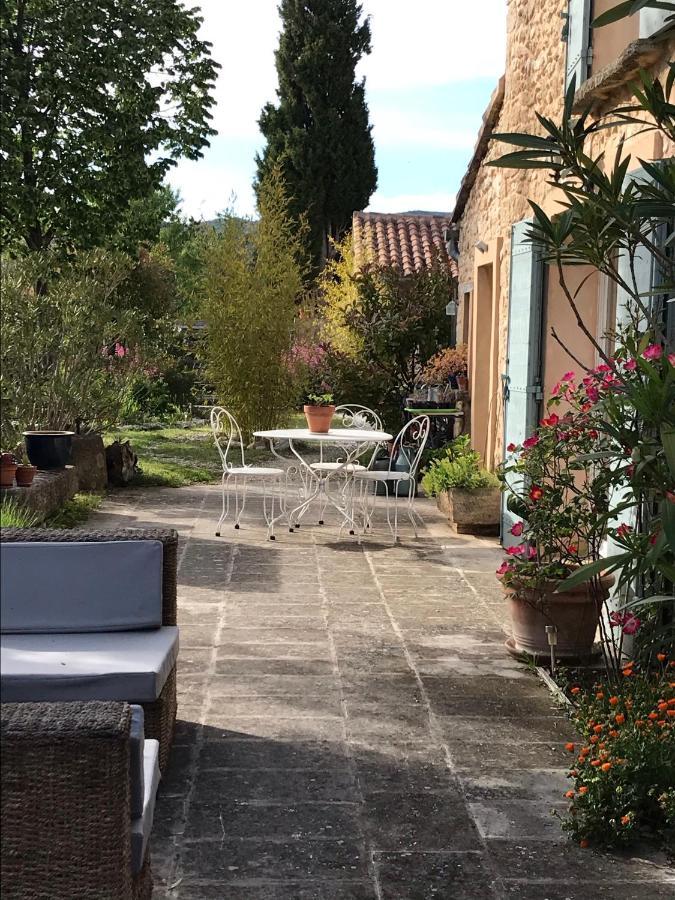 베두엥 Oustau Du Ventoux B&B 외부 사진